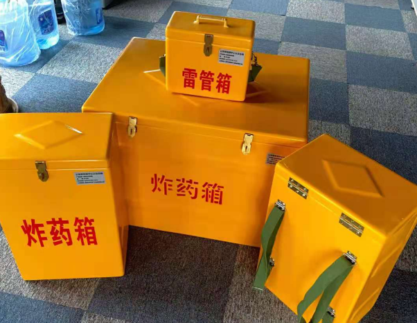 陈仓不同环境下如何选择炸药箱雷管箱